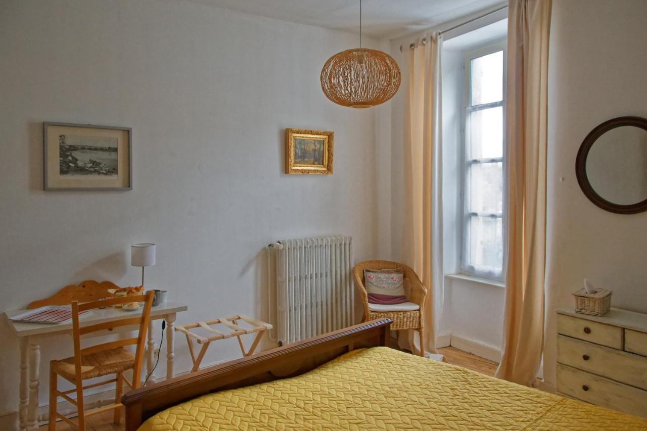 Maison Rives - Village Du Livre De Montolieu Экстерьер фото