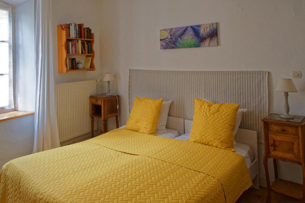 Maison Rives - Village Du Livre De Montolieu Экстерьер фото