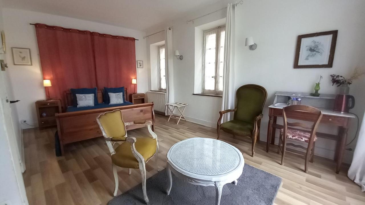 Maison Rives - Village Du Livre De Montolieu Экстерьер фото