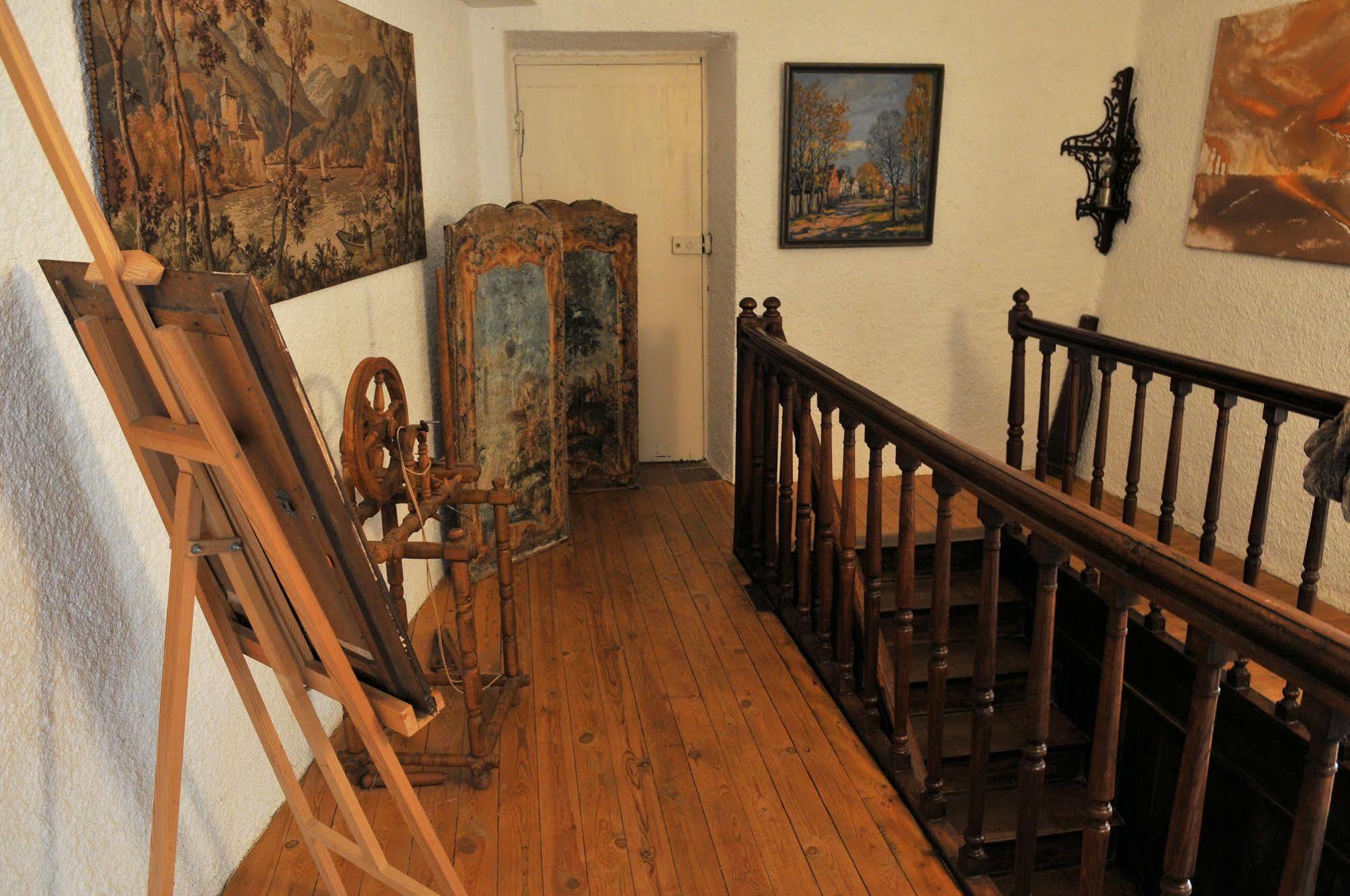 Maison Rives - Village Du Livre De Montolieu Экстерьер фото